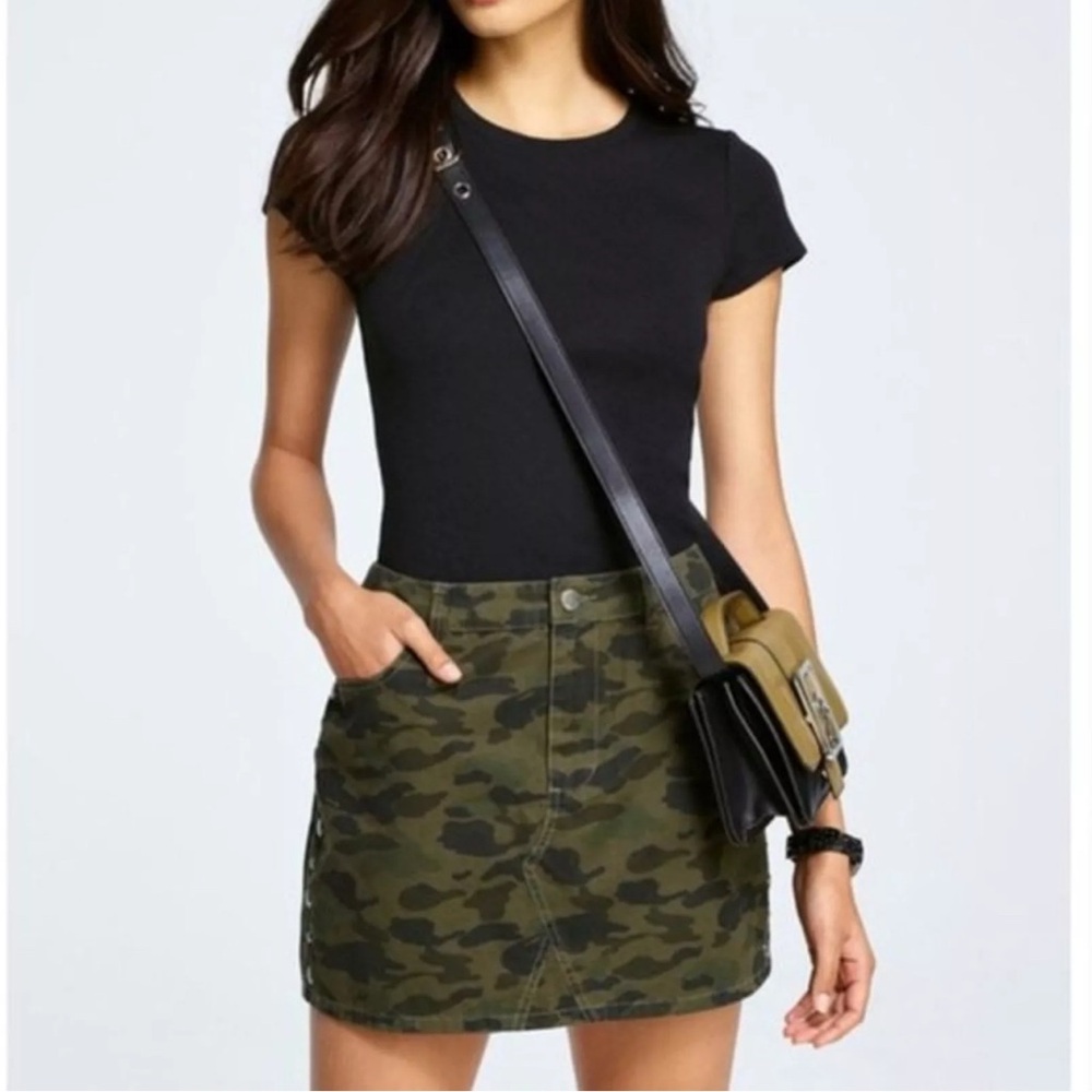 Rebecca Minkoff Women‎ Dove Camouflage Studded Mini Denim Army Green Skirt Sz 26